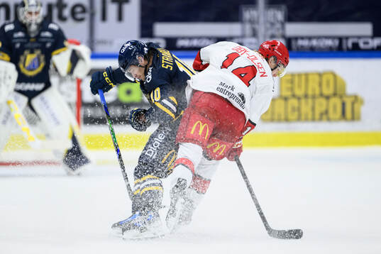 Södertäljes Olle Strandell och Almtunas Mikkel Oby Olsen