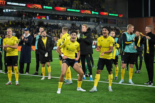 Besfort Zeneli and Ahmed Qasem of Elfsborg celebrate