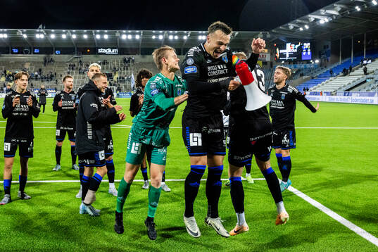 Sirius målvakt Jakob Tånnander och Henrik Castegren