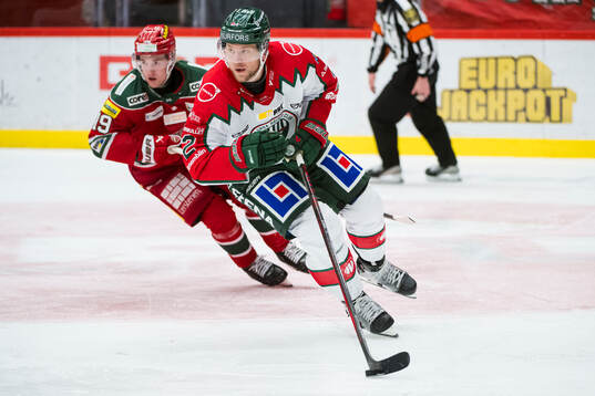 Frölundas Christian Folin och MoDos Lucas Pettersson