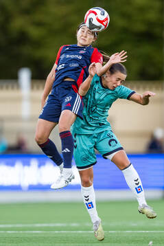 FC Rosengårds Momoko Tanikawa och Kristianstads Alice