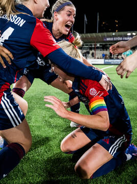 FC Rosengårds Olivia Schough, Hanna Andersson och Caroline