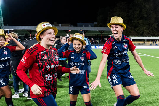 FC Rosengårds Olivia Schough jublar över SM-guldet