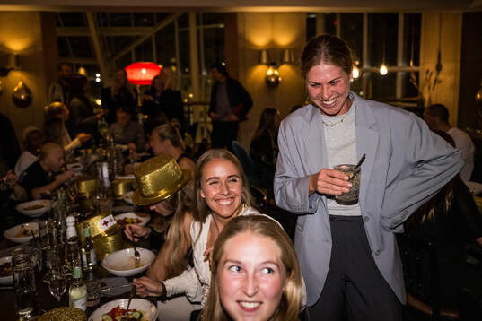 FC Rosengårds Gudrun Arnardottir och Rebecca Knaak på