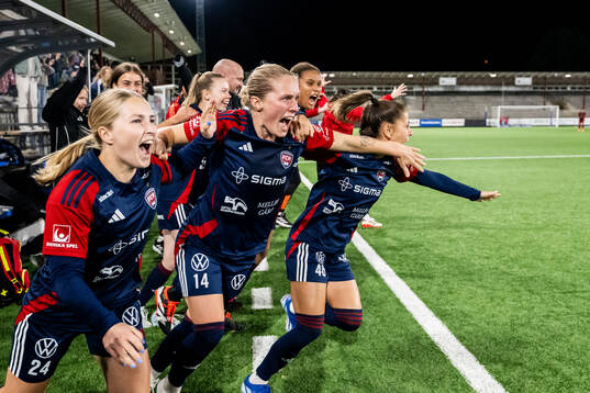 FC Rosengårds Hanna Andersson, Emilia Larsson och Mikaela