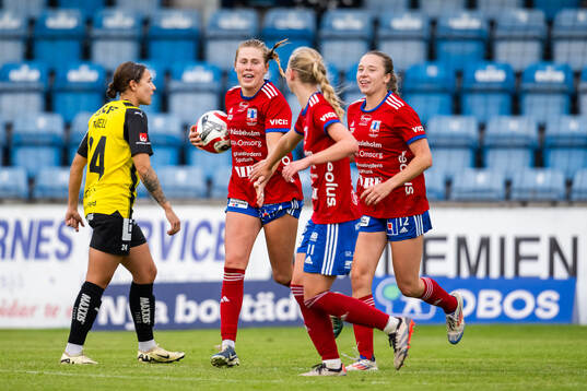 Vittsjös Julia Nicole Leas jublar
