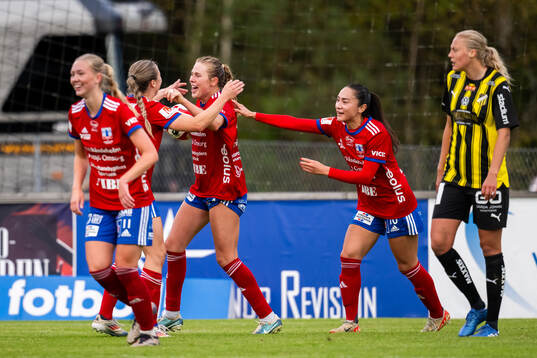 Vittsjös Julia Nicole Leas jublar