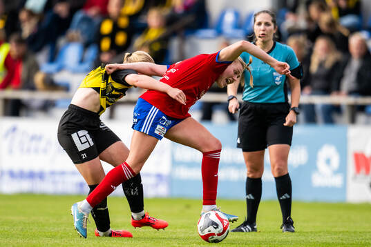 Vittsjös Julia Nicole Leas och Häckens Johanna Fossdalsá Sørensen