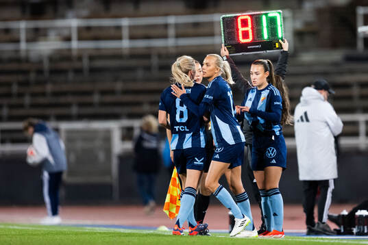 Djurgårdens Sara Lilja Vidlund byts in