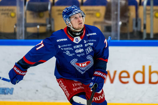 Oskarshamns Filip Sveningsson jublar