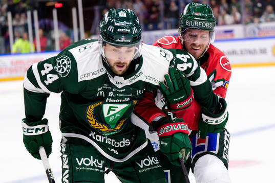 Färjestads Jonathan Andersson och Frölundas Carl Klingberg