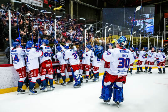 Oskarshamns spelare jublar