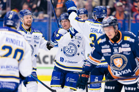 Leksands Patrik Zackrisson jublar