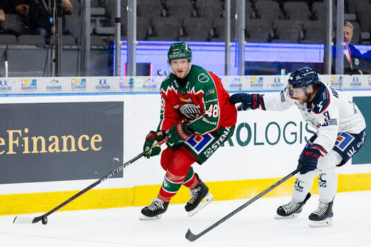 Frölundas Carl Klingberg och Linköpings Linus Hultström