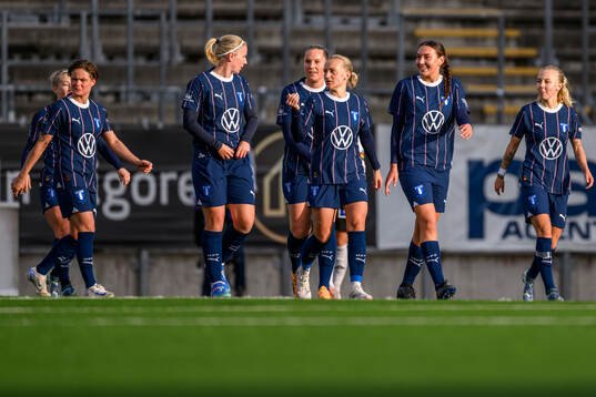 Malmö FFs Alexia Mitkovska jublar efter 0-2