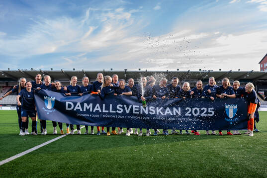 Malmö FFs spelare jublar