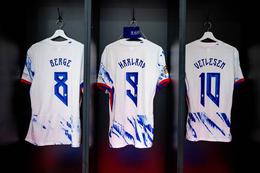 The kits of Sander Berge, Erling Braut Haaland and Hugo