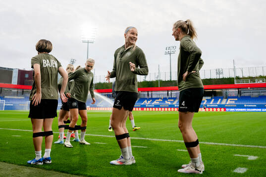 Eva Nyström and Thea Sørbo of Hammarby