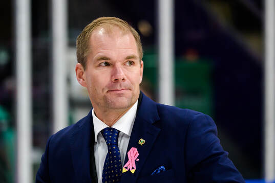 head coach Tomas Mitell of Färjestad