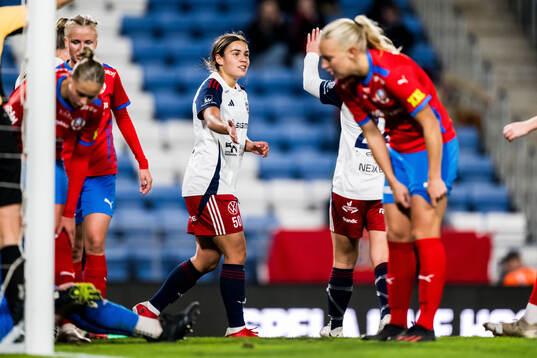FC Rosengårds Rebecca Maravall jublar efter 0-3