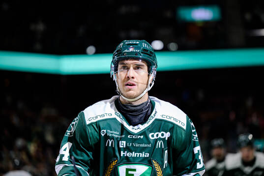 Färjestads Michael Lindqvist jublar