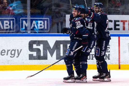 Linköpings Ty Rattie jublar