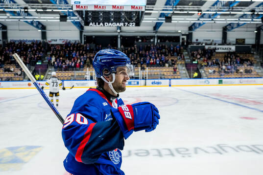 Oskarshamns Liam Hawel jublar