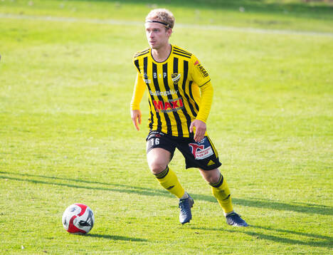 IFK Hässleholms Victor Holmberg i matchen i division 2 mellan IFK Hässleholm och FBK Balkan i Hässleholm 19 oktober 2024.
