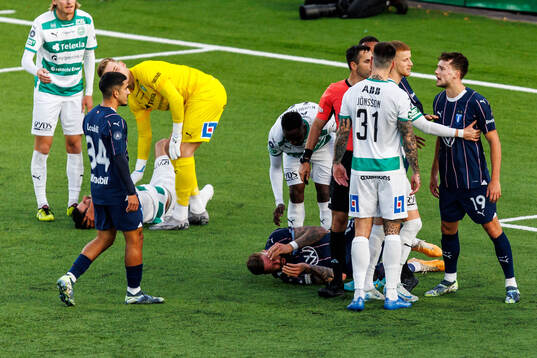Västerås Isak Jönsson och Daniel Ask och Malmö FFs