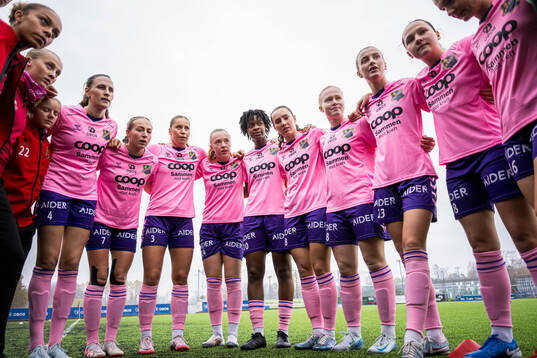 Trine Skjelstad Jensen, Emilie Raaum Closs, Maria Fink,