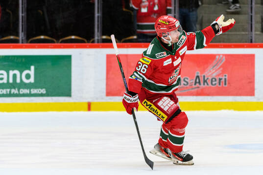 MoDos Sebastian Ohlsson jublar