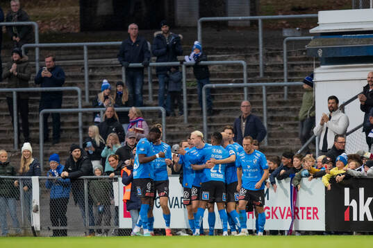 Halmstads Niilo Mäenpää jublar efter 1-0