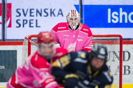 Modos målvakt Lovisa Persson