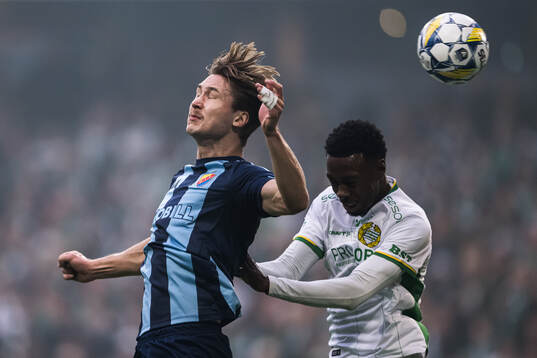 Djurgårdens Miro Tenho och Hammarbys Shaquille Pinas