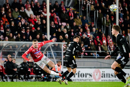 Degerfors Adi Fisic och Örebros Elias Barsoum