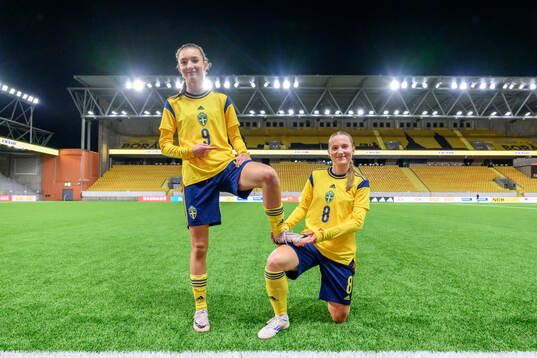 Rona Krasniqi and Fanny Peterson of Sweden celebrate