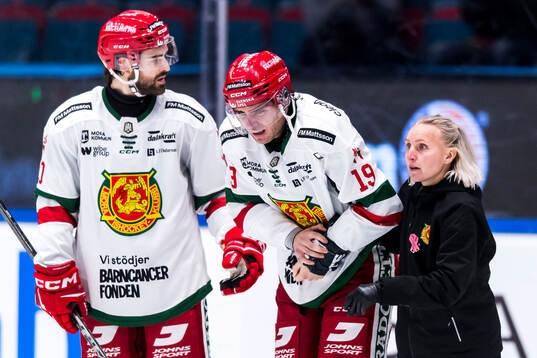 Moras Ture Linden har ont