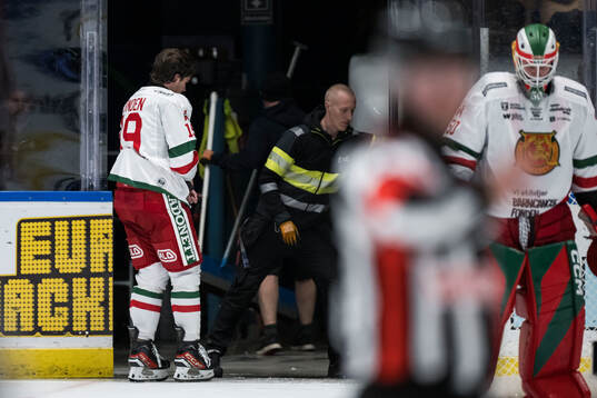 Moras Ture Linden lämnar