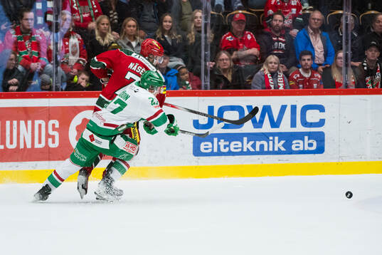Modos Pontus Näsén och Rögles Linus Sjödin