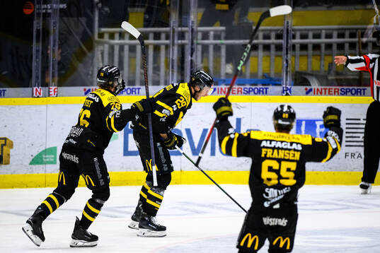 Västerås Eric Engstrand jublar