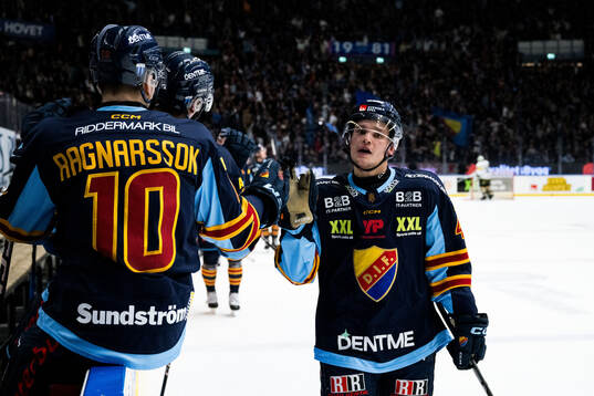 Djurgårdens Arvid Costmar jublar