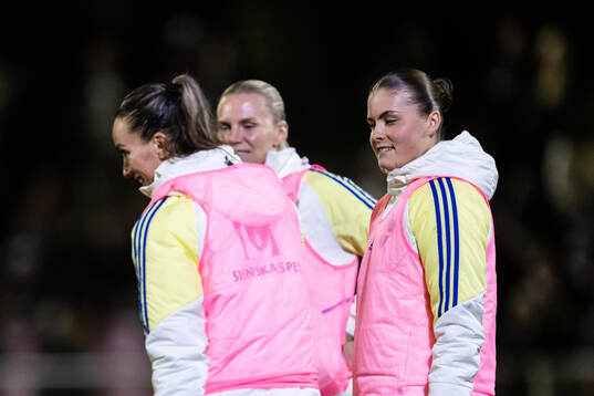 Hanna Wijk of Sweden in half time