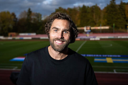 Johan Elmander of Swedish radio broadcaster Sveriges Radio