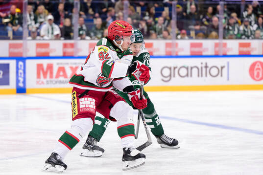 Modos Jesper Olofsson och Färjestads Viktor Lodin