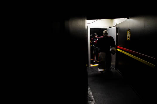 Brynäs Johannes Kinnvall och målvakt Erik Källgren