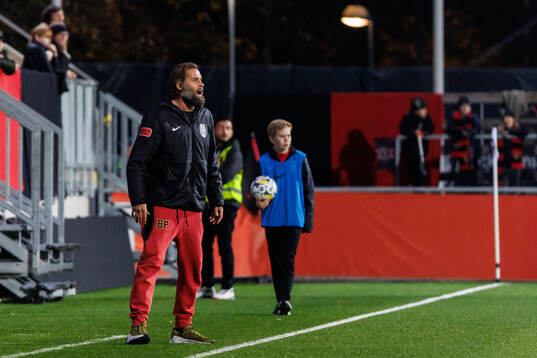 Brommapojkarnas tränare Olof Mellberg