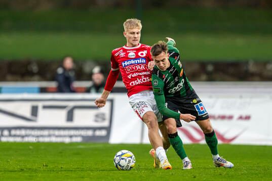 Degerfors Elias Pihlström och Varbergs Anton Kurochkin