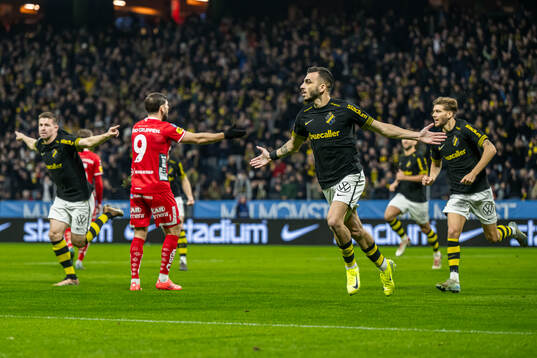 AIKs Ioannis Pittas jublar