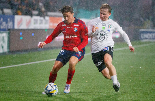 Östers Tatu Varmanen och Örebros Victor Backman