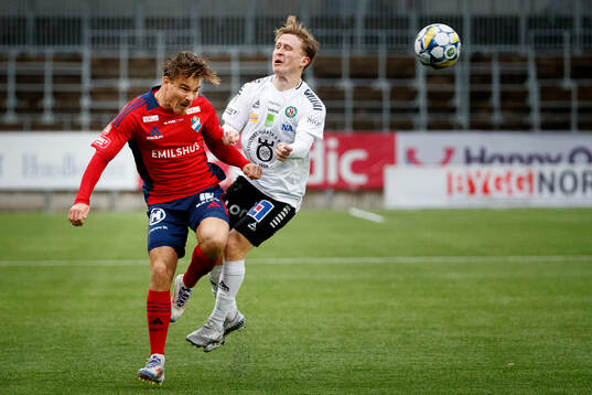 Östers Tatu Varmanen och Örebros Victor Backman